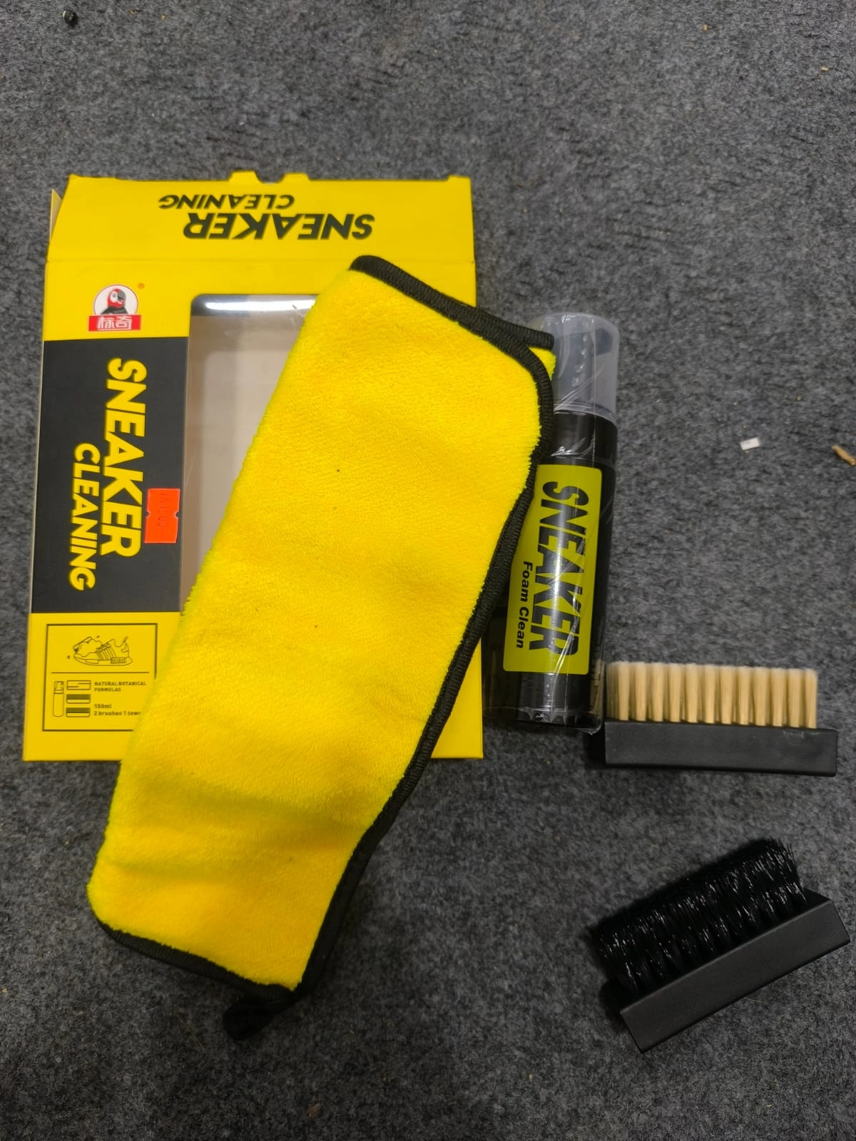 Sneaker Cleaning Kit [1:1] - Image 1