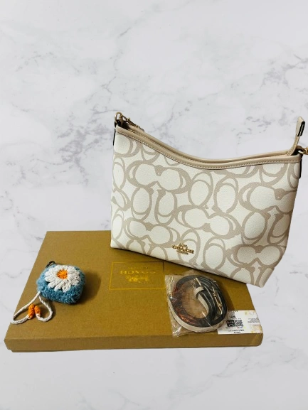 Coach Laurel Large Shoulder Bag [1:1] - Image 1