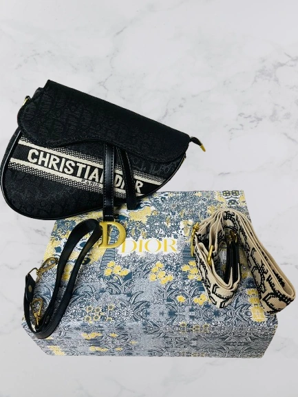 Christian Dior Saddle Bag [1:1] - Image 1