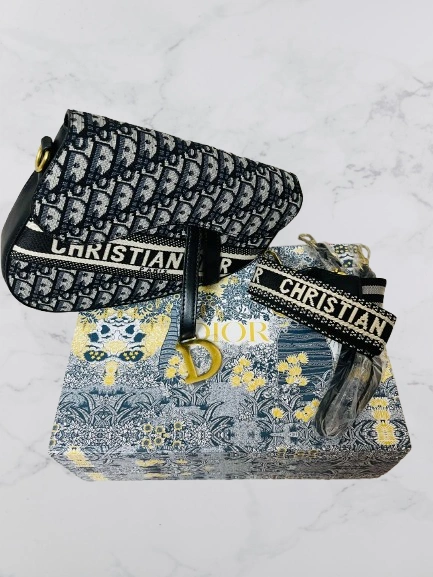 Christian Dior Saddle Bag [1:1] - Image 1