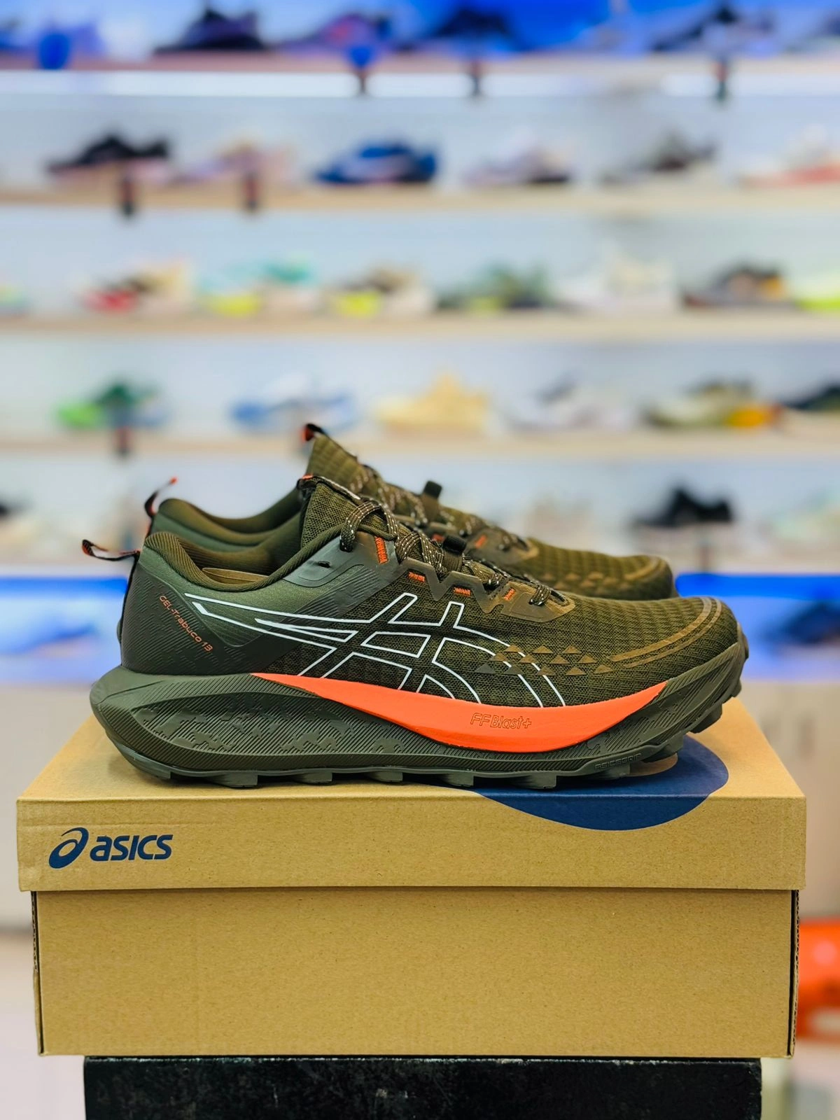 image (49) ASICS GEL-Trabuco 13 - Image 1