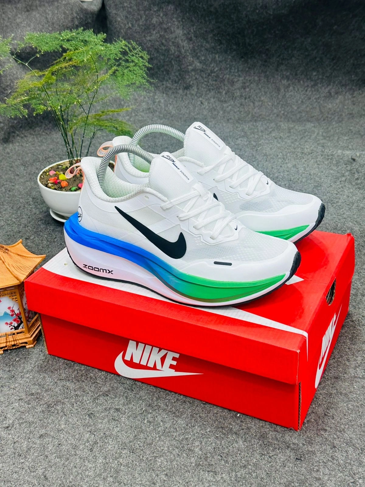 Nike Air Zoom Structure 25 - Image 1